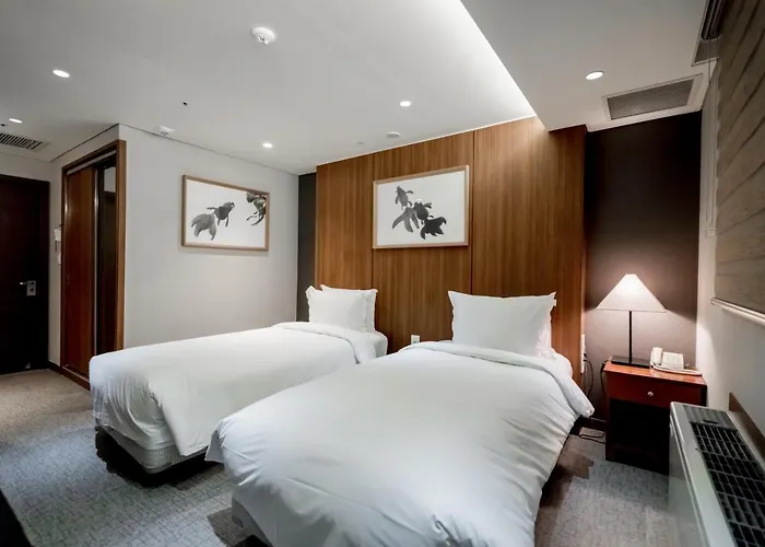 Oriens Hotel & Residences Myeongdong